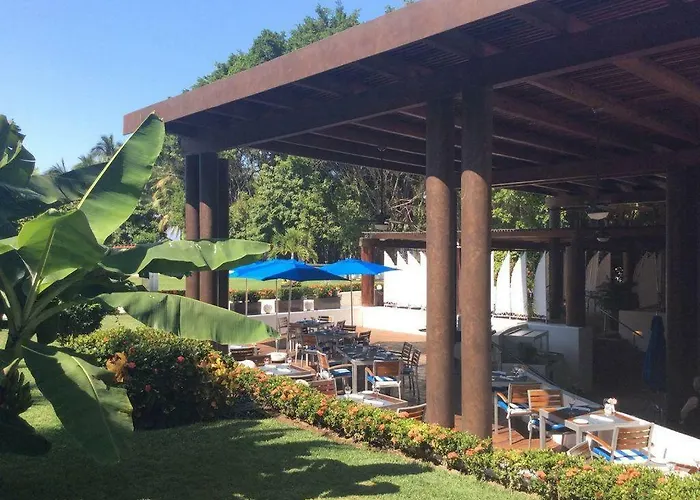 Breathtaking Villa Magna Beachfront Condo, 3 Bedrooms Sleeps 6 Nuevo Vallarta